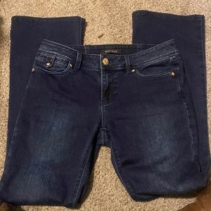Perfect condition White House black market jeans skinny flare 2s
